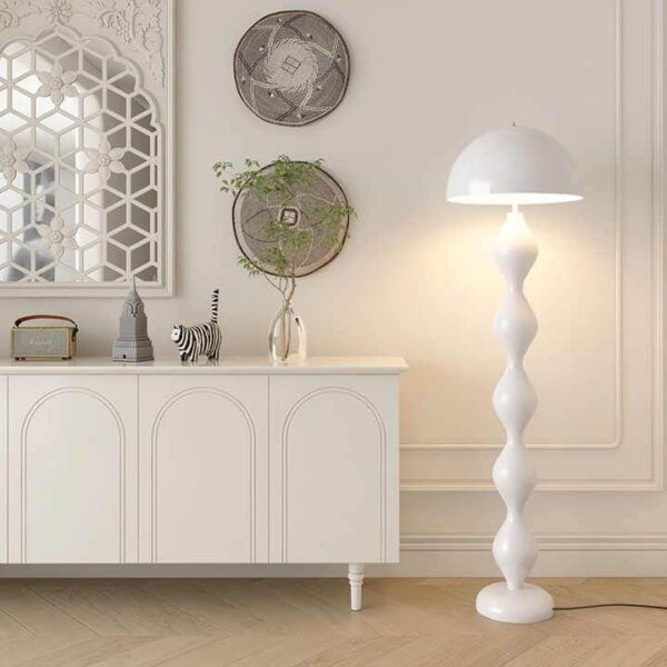 Iron Lamp - Image 3