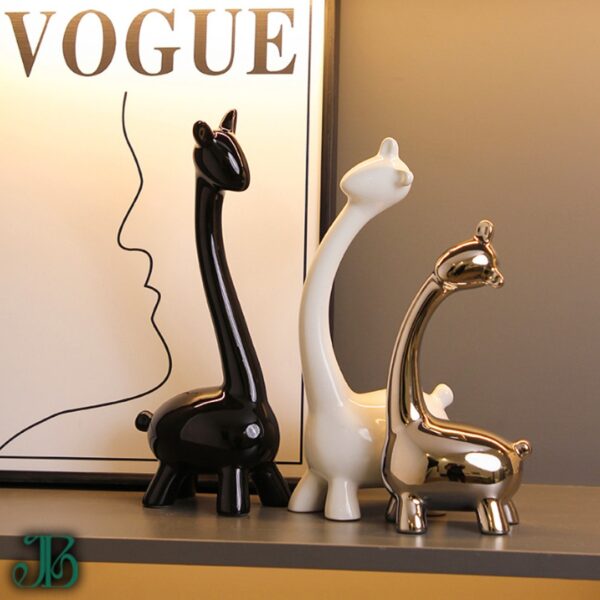 Giraffe - Image 3