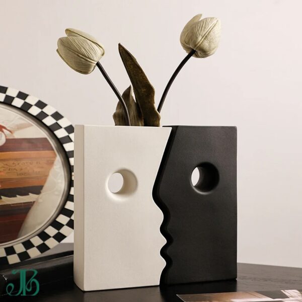 Abstract Face Vase-Frosted